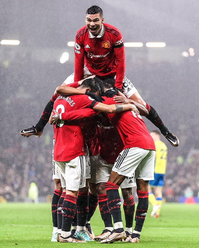 借雄厚的实 借雄厚的实