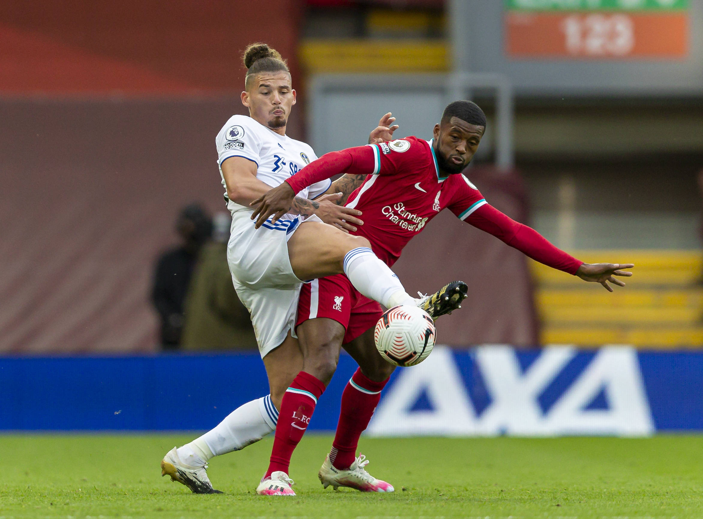 歐洲足球獻 歐洲足球獻